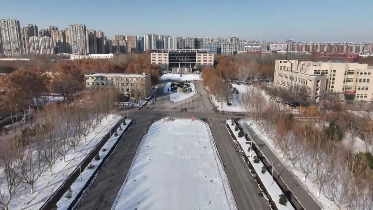 雪后的聊城大学东校区与聊城大学植物园+山东省聊城市东昌府区视频下载