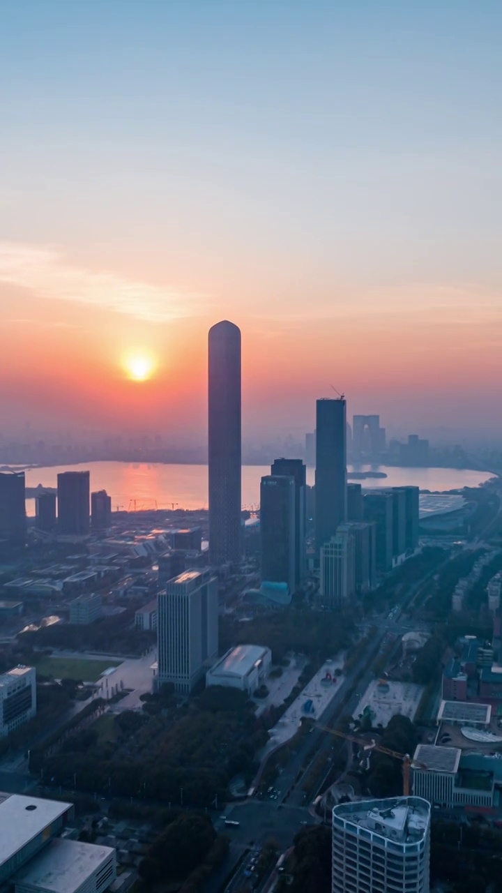 苏州工业园区金鸡湖湖东CBD城市风景日落延时视频素材