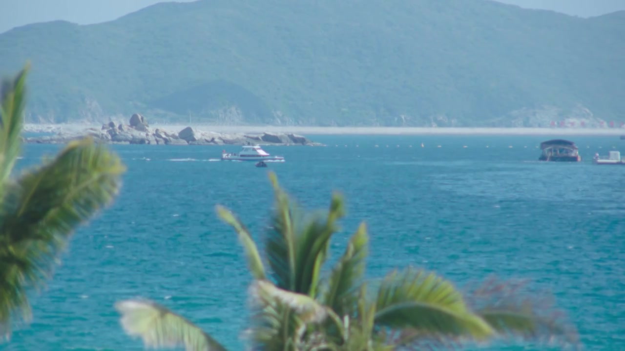 海洋快艇度假游艇大海海面船只海滩自然风光人物生活视频下载