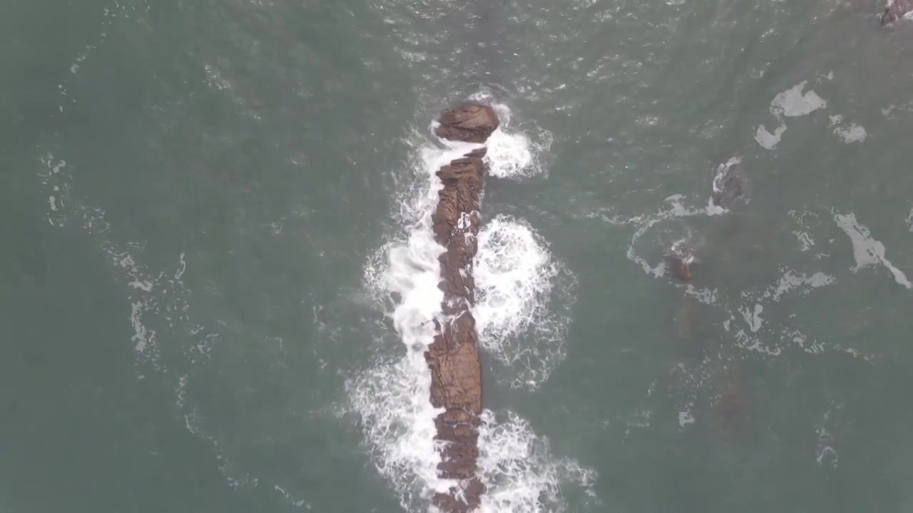 航拍海岛海浪视频素材