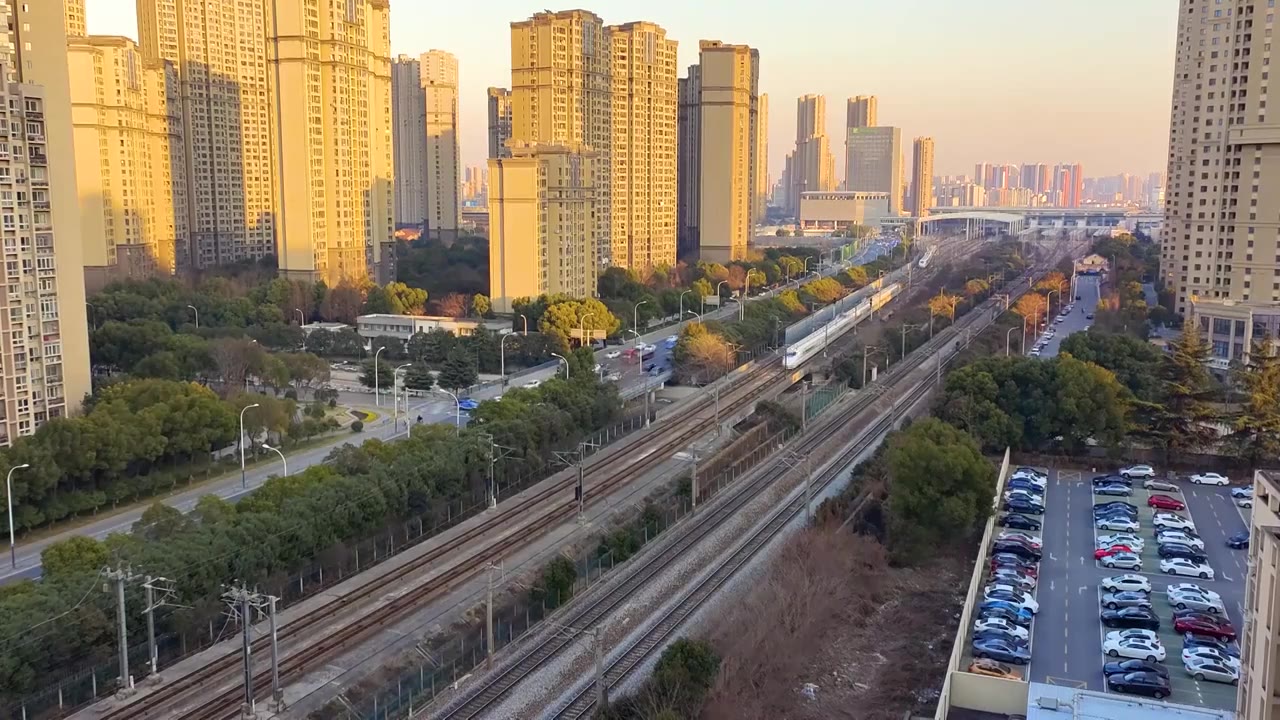 江苏省无锡市火车站京沪高铁运输画面视频素材