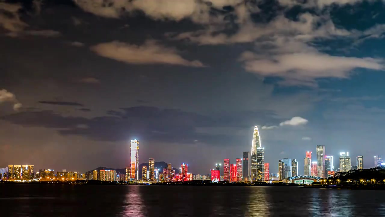 深圳湾雷电夜景视频下载