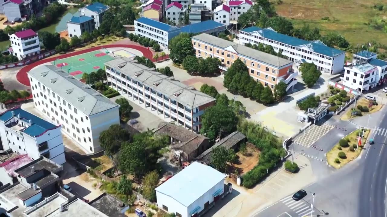 航拍新圩中心小学视频素材