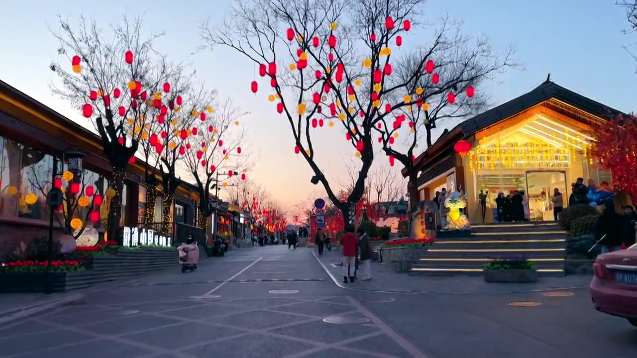 北京石景山模式口过年灯光秀视频素材