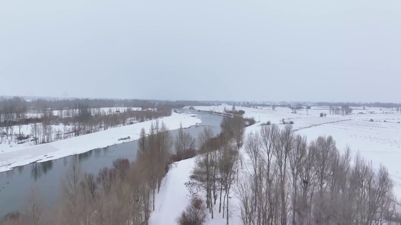 雪后河流视频下载