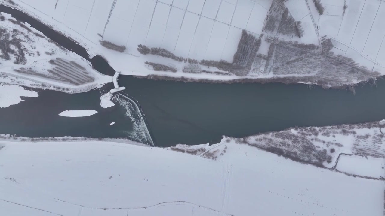 雪后河流视频素材