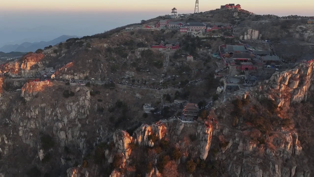 龙年泰山 国泰民安视频素材