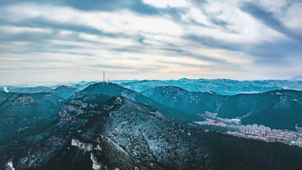 济南佛慧山雪后航拍延时视频素材