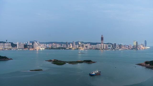 固定镜头日转夜 厦门海岸线全景延时摄影视频素材