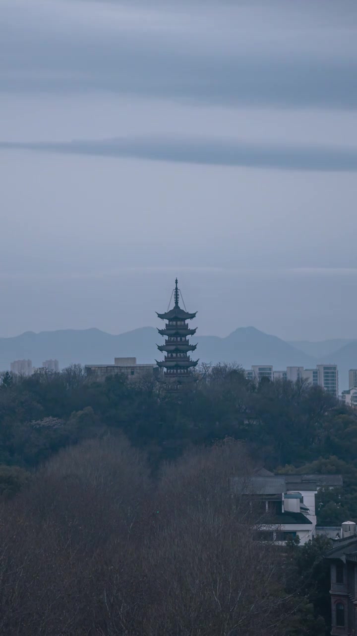 绍兴塔山园应天塔夜转日延时视频下载