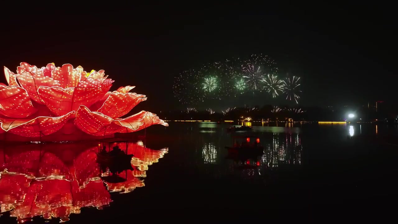 洛阳新年元宵节燃放烟火庆祝喜庆灯会牡丹旅游视频素材