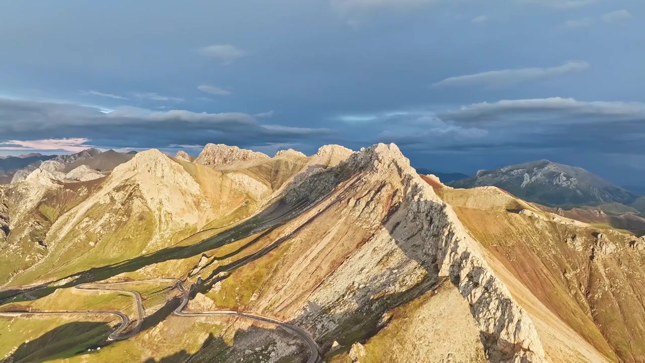 伊昭公路 白石峰盘山路视频素材