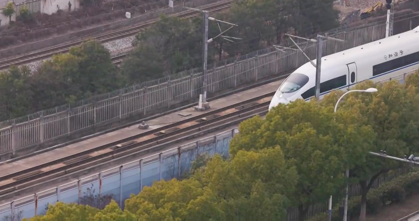 江苏省无锡市火车站京沪铁路高铁运输画面视频素材