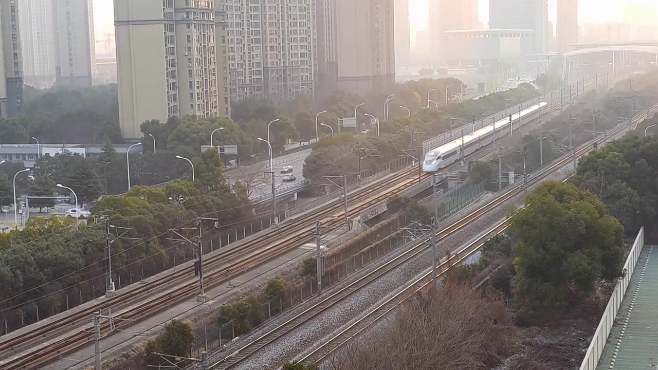 江苏省无锡市火车站京沪高铁运输画面视频素材