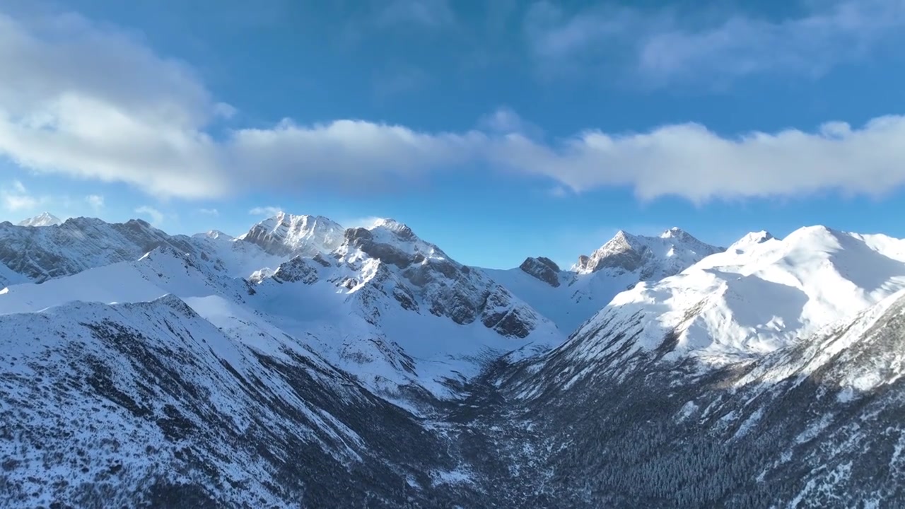 雪山航拍原始素材视频素材