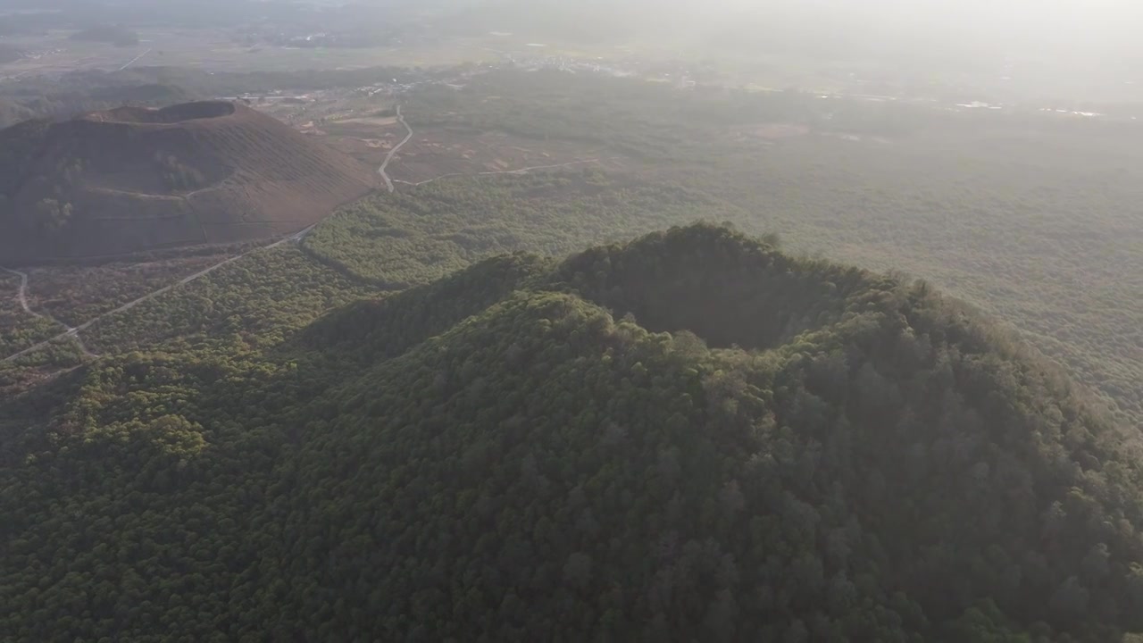 云南腾冲火山地热国家地质公园视频素材