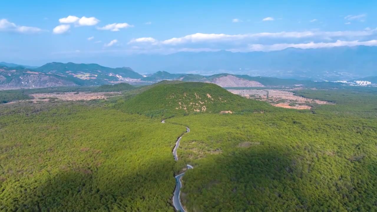 云南腾冲火山地热国家地质公园视频素材