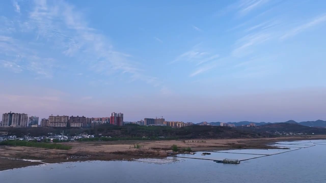 威宁自治县草海国家级自然保护区夕阳西下的美景视频素材