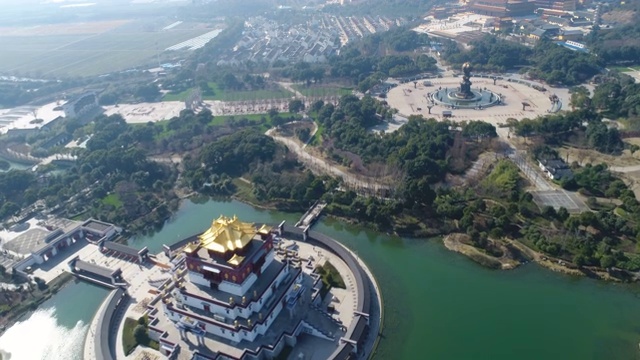 空中无锡市灵山镜，五座印度庙城视频素材