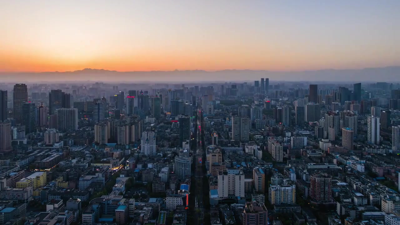 成都城市雪山日落延时航拍视频素材