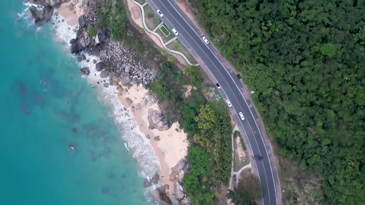 海南省万宁市石梅湾环岛公路航拍视频素材