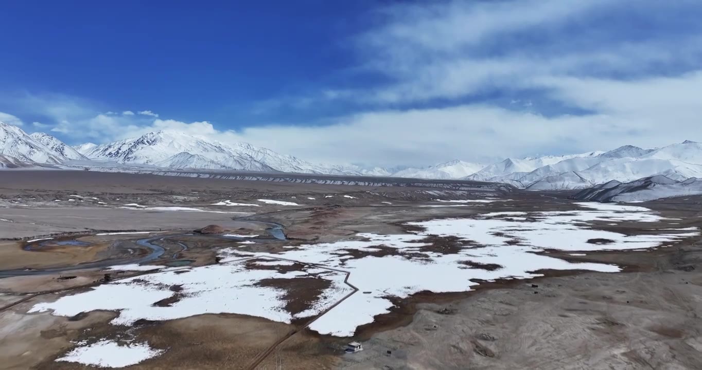 新疆帕米尔高原雪山航拍视频素材