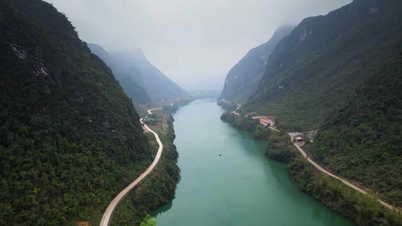 航拍河池红水河群山河流大河山区背景视频素材