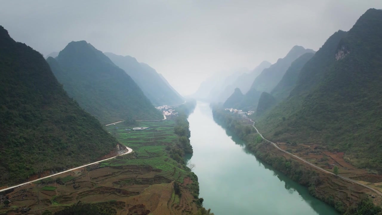 航拍河池红水河群山河流大河山区背景视频素材