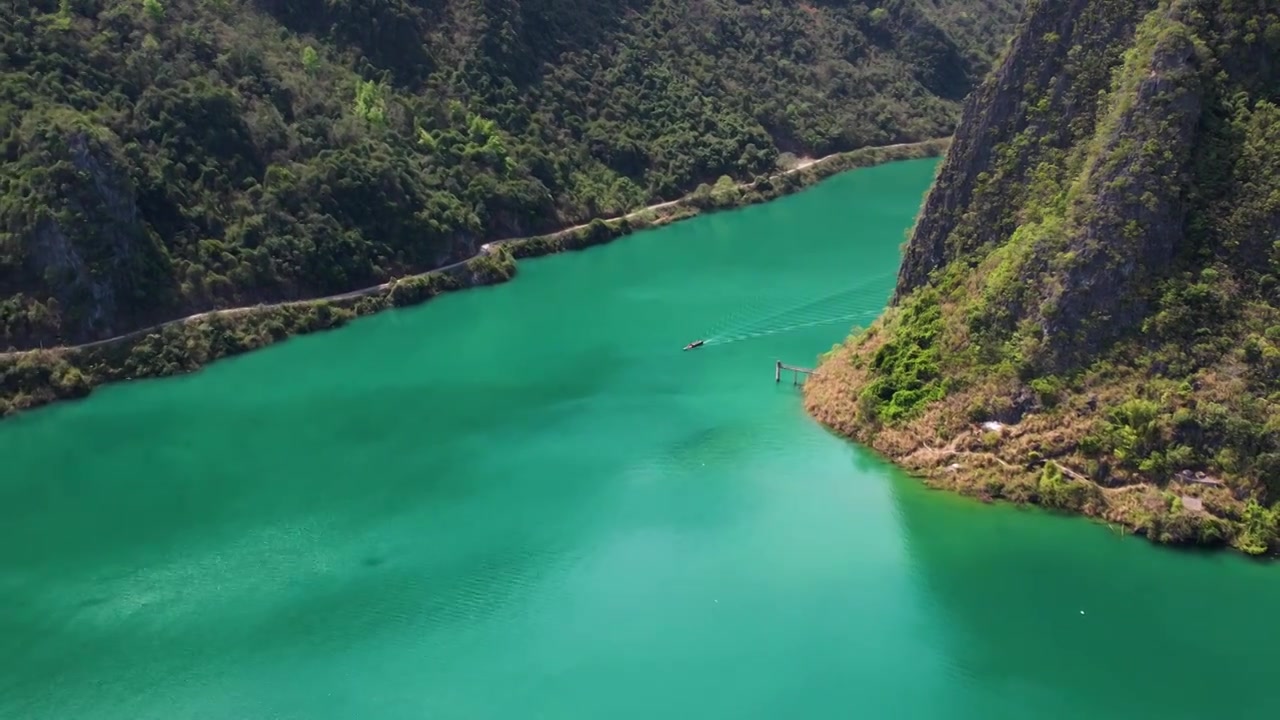 航拍广西河池红水河河流背景视频素材