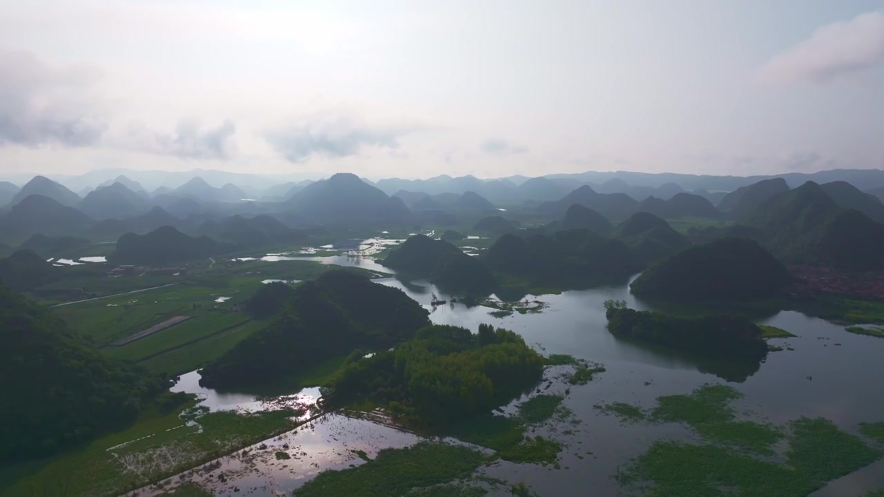 中国云南普者黑喀斯特地貌航拍视频素材