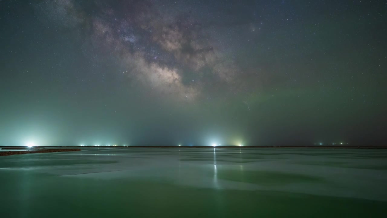 8K青海茫崖翡翠湖星空视频素材