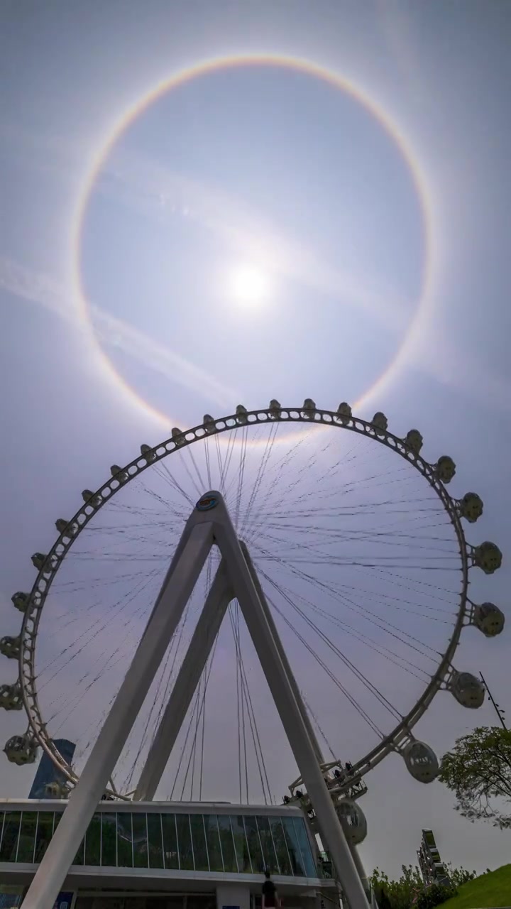 深圳前海欢乐港湾湾区之光摩天轮日晕视频素材