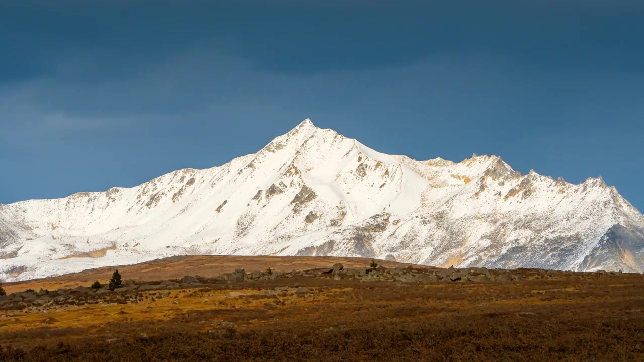 雅拉雪山延时素材视频素材