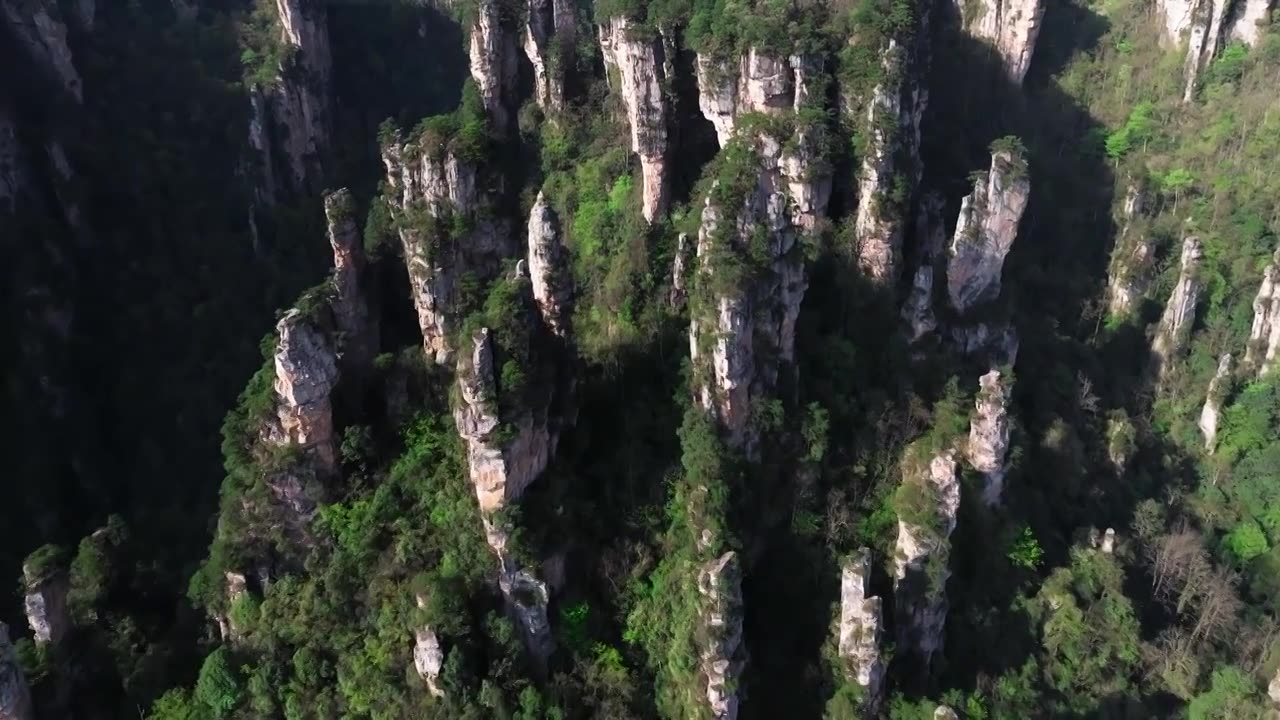 张家界群山云雾延时视频素材