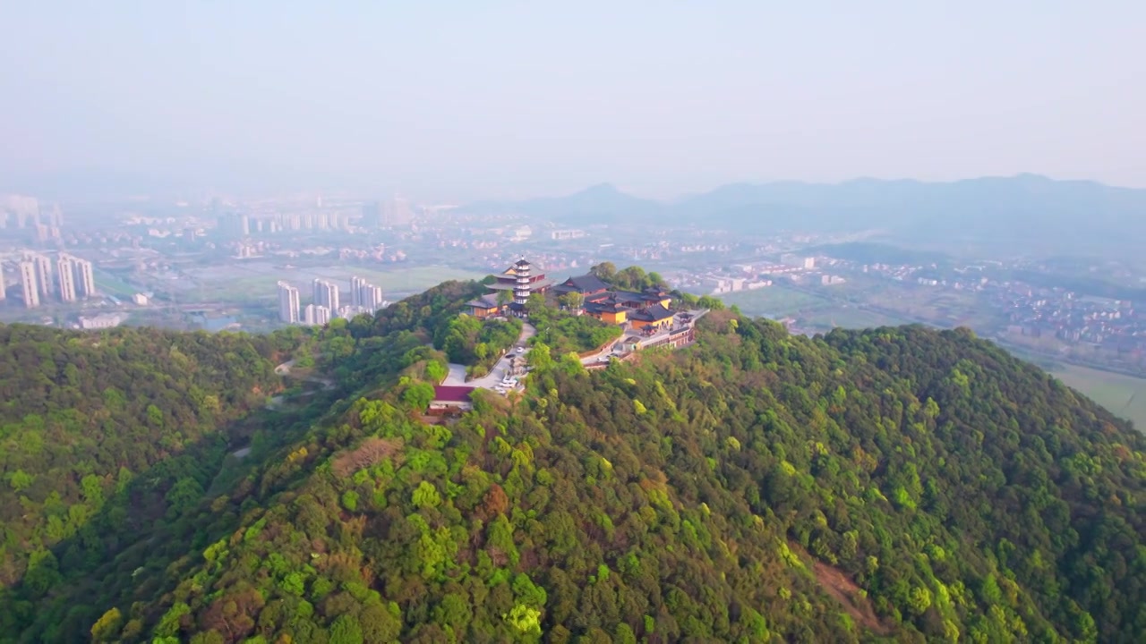 杭州萧山湘湖景区先照寺中国传统宗教寺庙建筑风光航拍视频素材