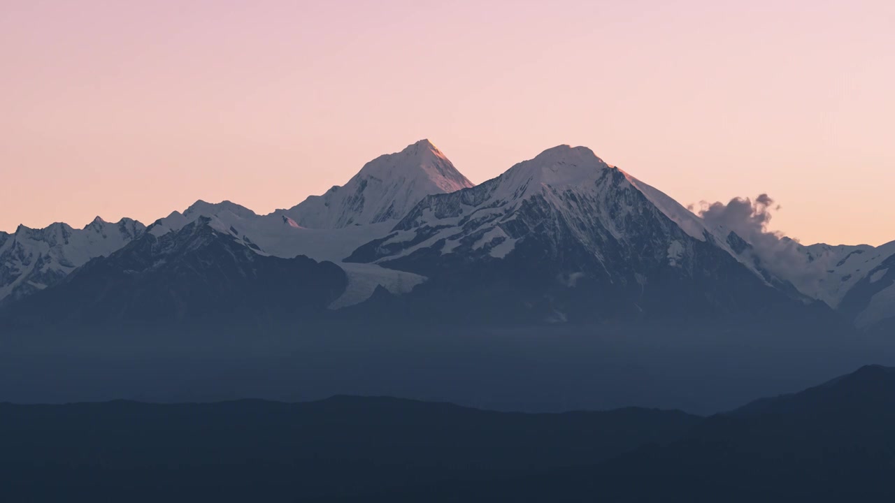 贡嘎雪山延时视频素材