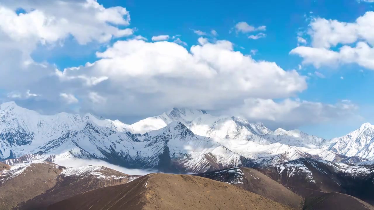 贡嘎雪山延时视频素材