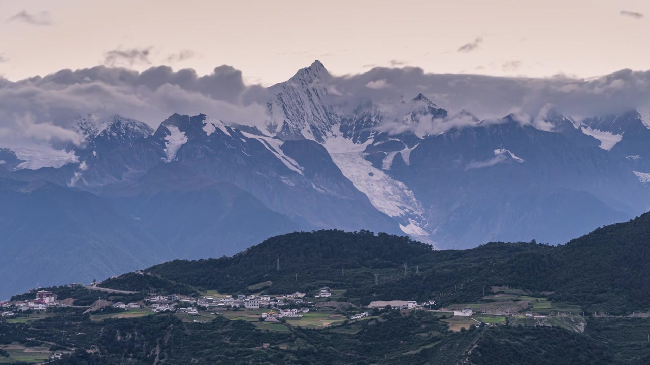 雪山延时视频素材