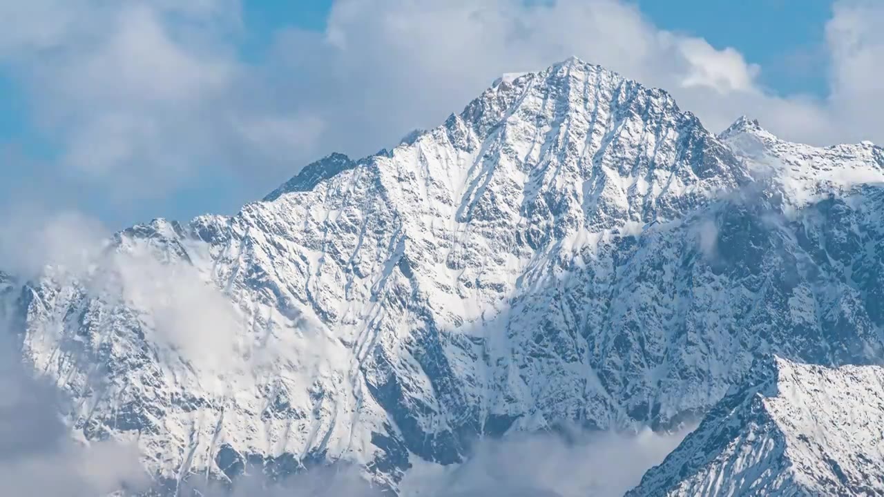 雪山延时视频下载