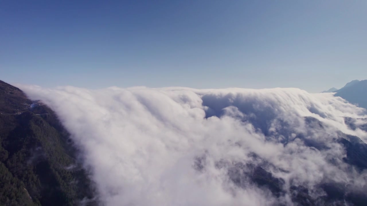 雪山云海日出视频素材