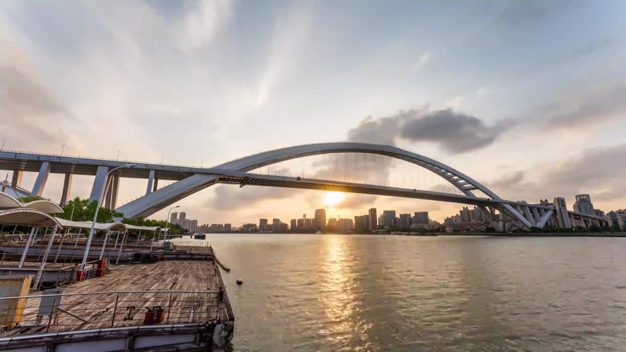 上海卢浦大桥日落视频素材