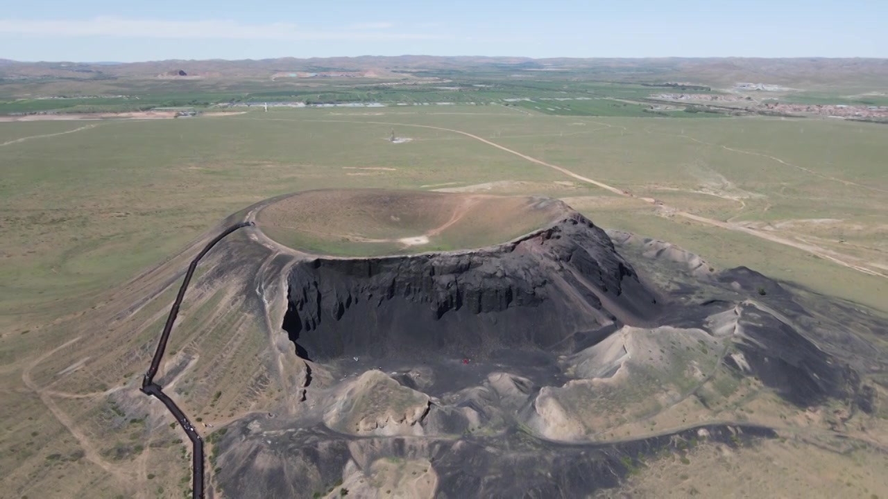 【4k航拍】内蒙古乌兰哈达火山地质公园视频下载