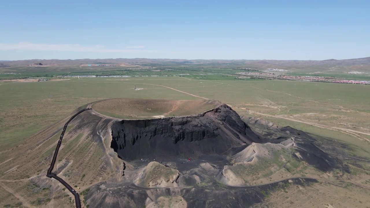 【4k航拍】内蒙古乌兰哈达火山地质公园视频下载