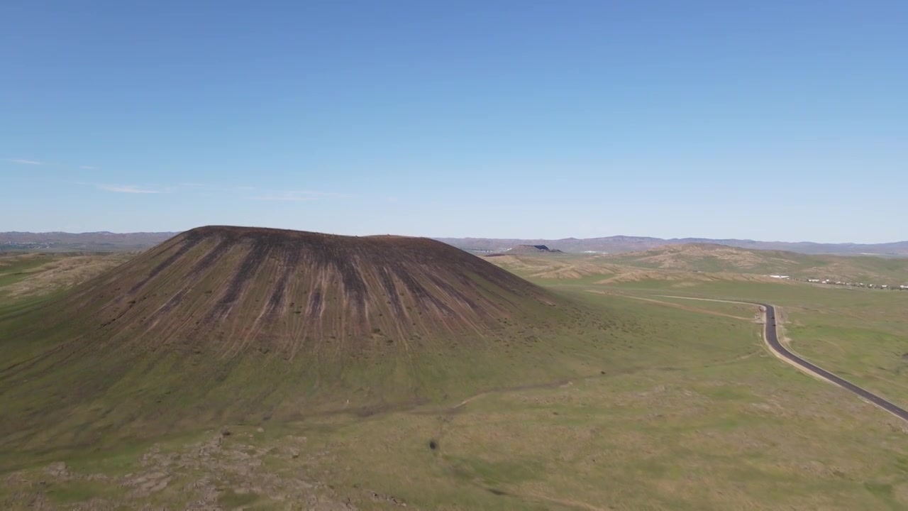 【4k航拍】内蒙古乌兰哈达火山地质公园视频素材