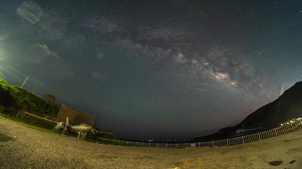 宁波象山鹤浦大沙飞机星空延时视频素材