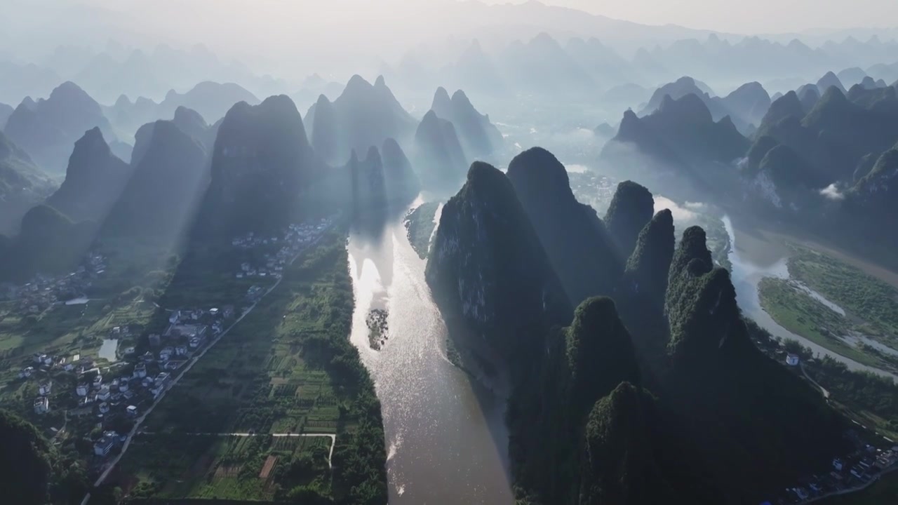 桂林漓江山水航拍风光风景视频素材