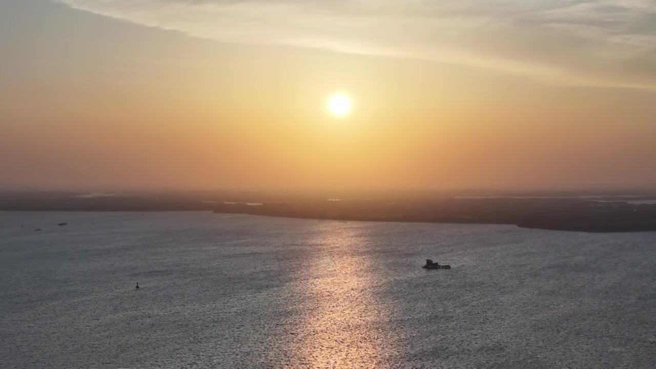 上海滴水湖日落航拍视频素材