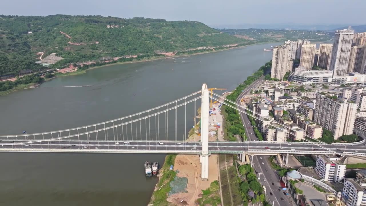 俯瞰重庆江津区交通十字路口光影都市风光视频素材