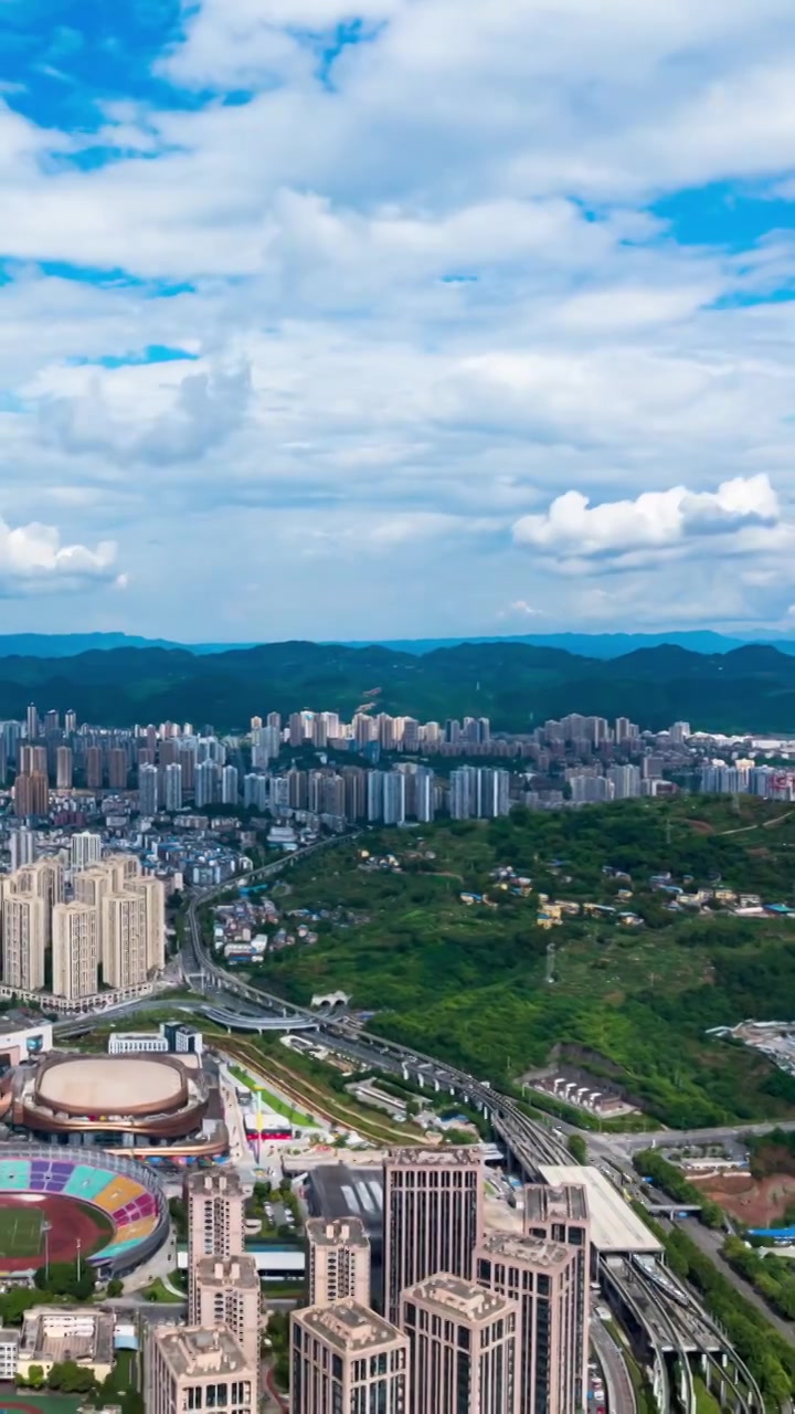 航拍重庆鱼洞蓝天白云延迟都市风光视频素材