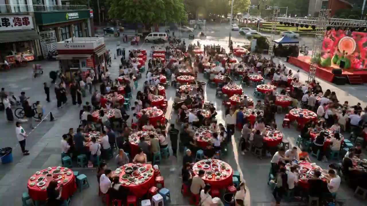 重庆市荣昌区第二届千人龙虾节视频素材